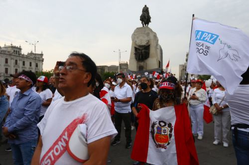 Colectivos Ciudadanos Marcharon En Lima Y En Regiones Por La Paz Altavoz