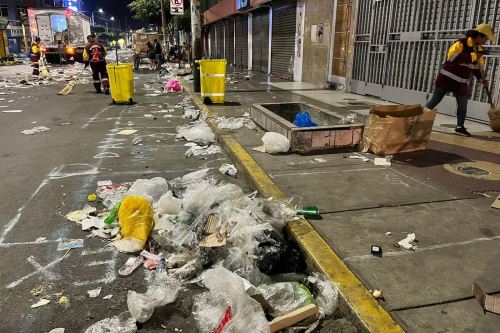 Chimbote Recolectan Toneladas De Residuos Del Casco Urbano Tras