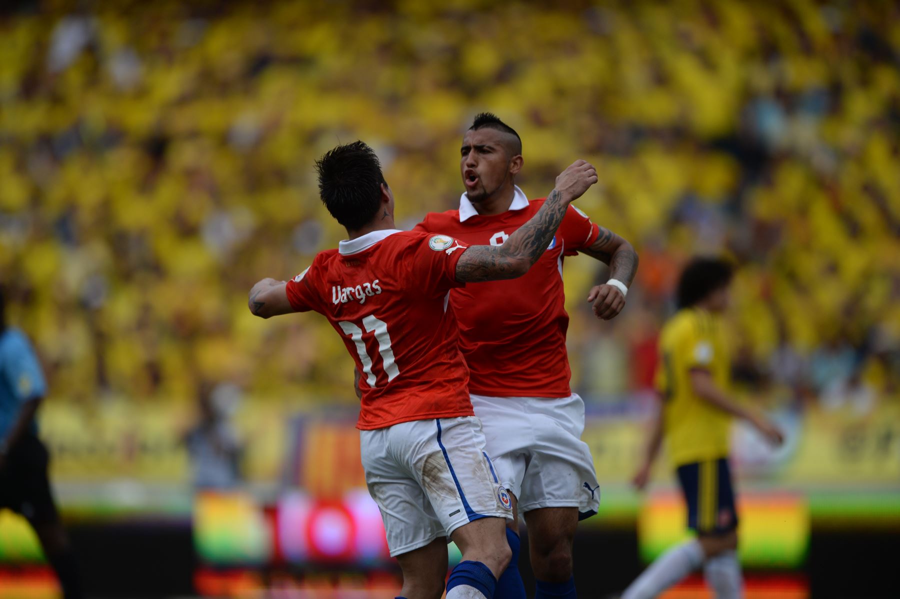 Chile convoca a Alexis Sánchez y Arturo Vidal para jugar ante Perú