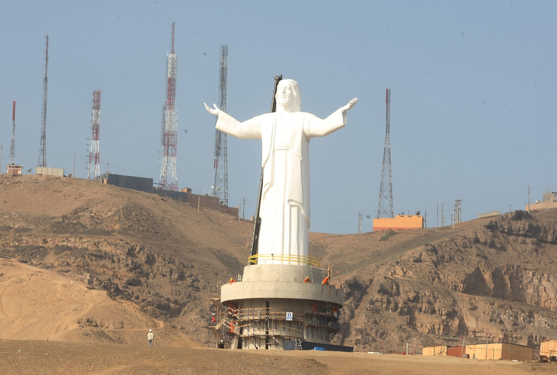Cristo del Pacífico: Alan García lamenta incendio que dañó monumento Cristo del Pacífico: Alan García lamenta incendio que dañó monumento