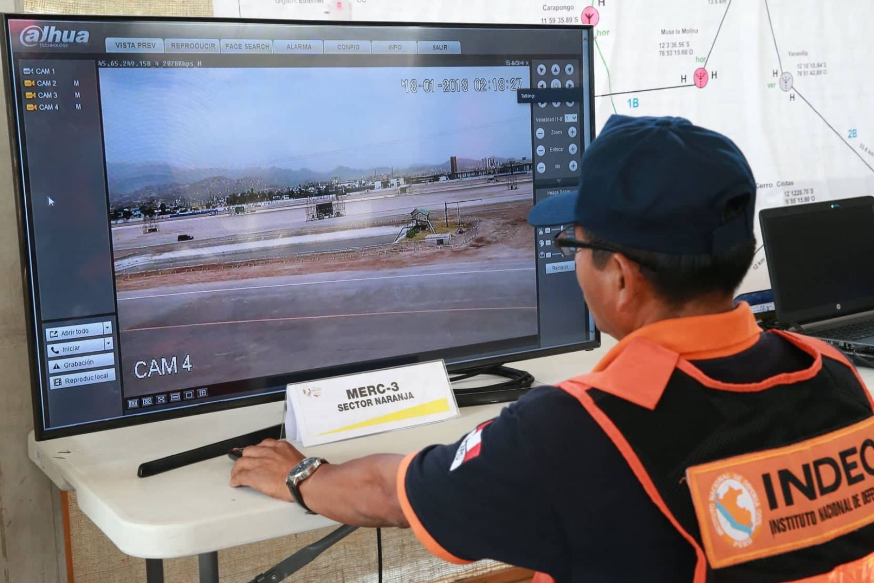 LIMA PERÚ - ENERO 17. INDECI implementa Puesto de Comando Avanzado para realizar el seguimiento de las actividades que cumplirá el Papa Francisco durante su visita al Perú. Foto:ANDINA/Norman Cordova