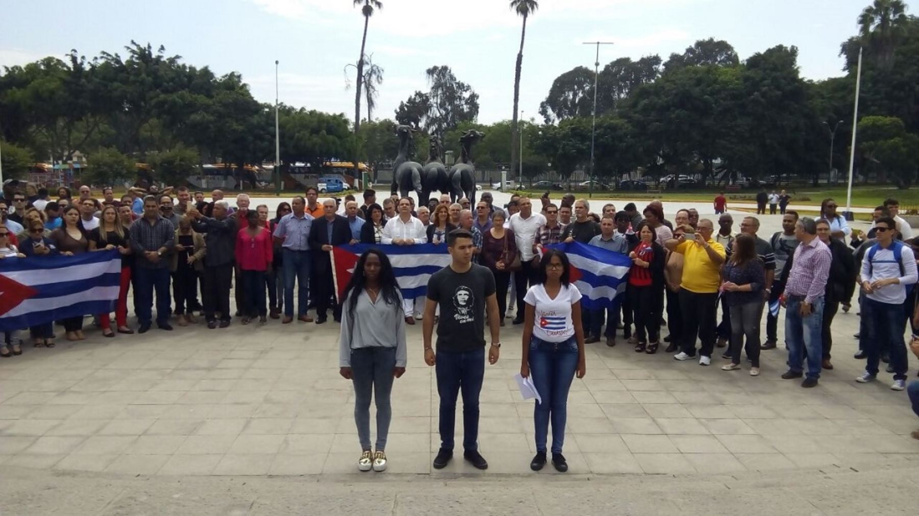 Young Cubans in Lima.