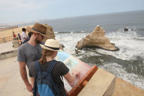 La Reserva Nacional de Paracas es uno de los destinos preferidos por los turistas limeños.