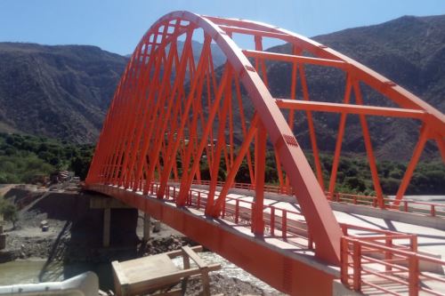 Puente Calemar conectará a Bolívar con las demás provincias de La Libertad.