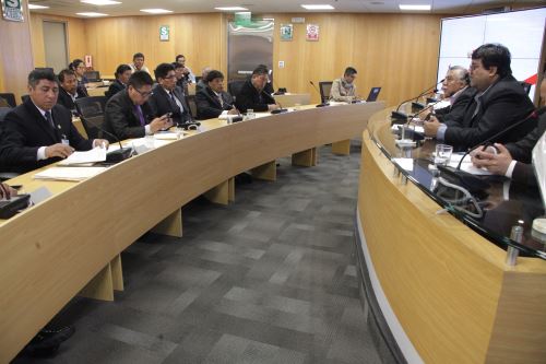 Programa ProRegión del MTC otorgó buena pro a obras viales que se ejecutarán en Puno.