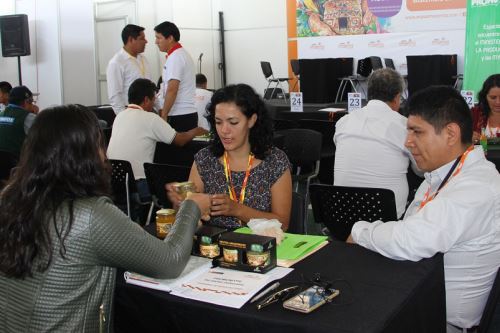 Los productores de San Martín mostraron la gran variedad de productos.