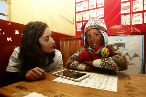 Voluntarios que visitaron Cusco proceden de cinco países de América Latina.