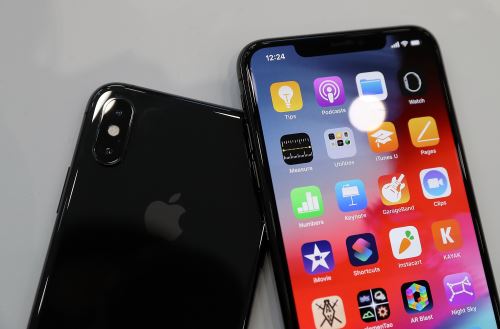 El nuevo Apple Xs de iPhone y el iPhone Xs Max