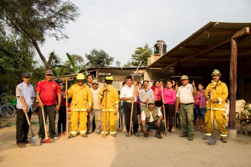 Pobladores fueron capacitados en control de incendios forestales.