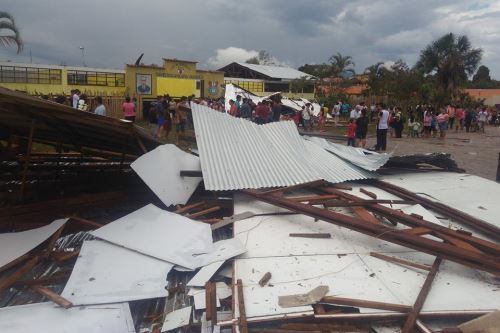 Varios colegios de San Martín perdieron sus techos a causa de los vientos fuertes y lluvia.