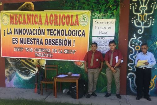 Estudiantes de institutos superiores de San Martín presentaron sus proyectos en concurso Superatec.