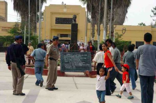 La población de Lambayeque asciende a 1'197,260 habitantes.