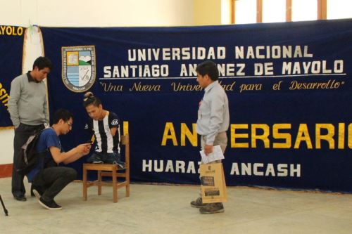 Yorlan es hincha de Alianza Lima y sueña con conocer a Paolo Guerrero.