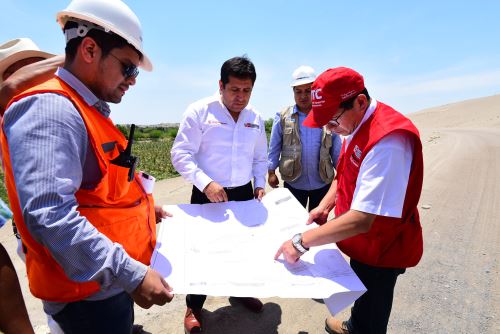 Ministro de Transportes y Comunicaciones, Edmer Trujillo, supervisó las carreteras de la región Ica.