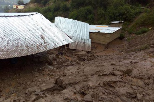 Huaico causó daños en varias viviendas del distrito de Challabamba.