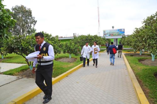 La sede del Proyecto Especial Chinecas está ubicada en el sector Tangay del distrito de Nuevo Chimbote, región Áncash.