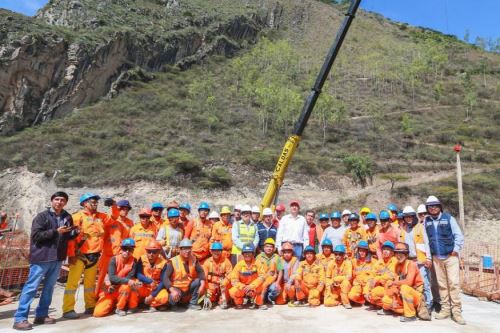 El avance físico del puente El Tingo, en la región Cajamarca, alcanza el 90 % y se tiene previsto que las obras culminen antes de fin de año, para su posterior puesta en servicio.