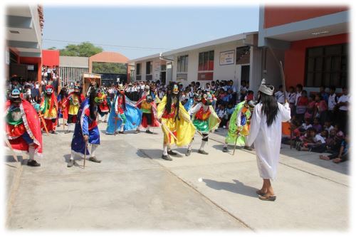 Ancestral danza de los Diablicos de Túcume, declarada Patrimonio Cultural de la Nación, pondrá a bailar a los asistentes.