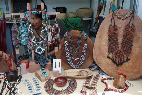 El trabajo de las artesanas se exhibió en la Feria Arte Nativa 2018.