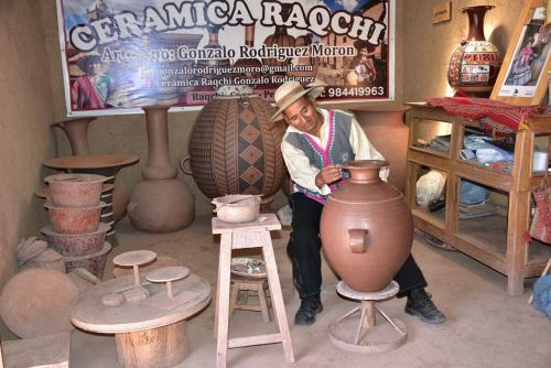 La cerámica de Raqchi conserva la memoria histórica y plástica del pueblo cusqueño de Canchis.