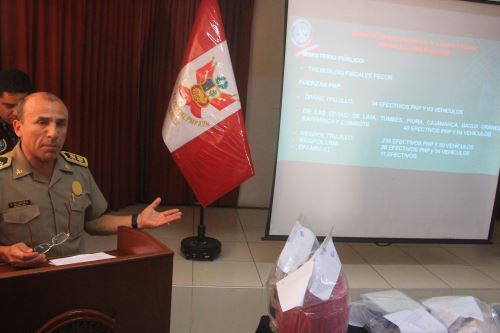 El jefe de la Tercera Región Policial La Libertad-Áncash, general PNP César Vallejo Mori, dio detalles de la megaoperación 'Armagedón'.