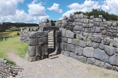 Sacsayhuamán es uno de los atractivos arqueológicos alternos a Machu Picchu más visitado, según Cosituc.