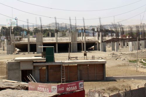 No se concluyó coliseo cerrado Gran Chavín, una de las obras “emblemáticas” en la gestión del exgobernador regional de Áncash César Álvarez Aguilar.