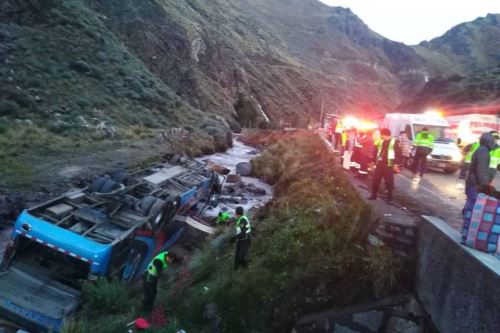 Ocho personas mueren en accidente de tránsito en la carretera Central. Foto: Luis Angel Ñaupari/Facebook