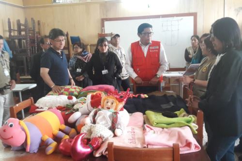 El ministro Zevallos recorrió todos los ambientes del centro juvenil Marcavalle, en el Cusco.