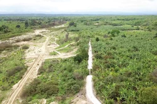 Infraestructura de riego se ubica a 100 metros de la línea de frontera con Ecuador.