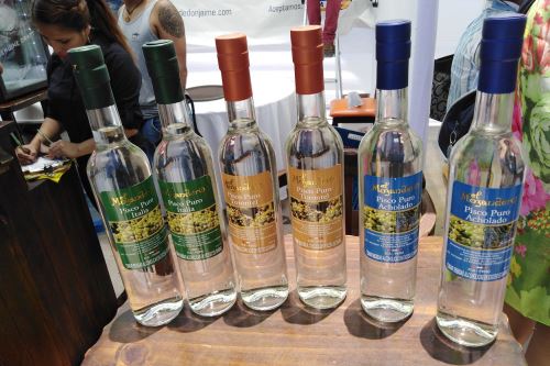 Variedades de pisco, la bebida bandera del Perú, fueron presentadas durante las festividades en Paracas por el Día del Pisco Sour 2019.