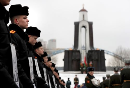 Cadetes en ceremonia en Bielorrusia