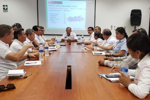 Agro Rural y las oficinas adscritas al Minagri que accionan en Piura participaron en una reunión de trabajo en el COER para articular acciones.
