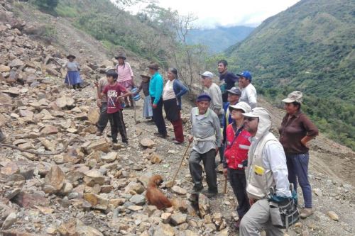 Especialistas del Ingemmet recorrieron cada departamento para determinar las zonas críticas y peligros geológicos, información que fue proporcionada a las autoridades regionales y locales.
