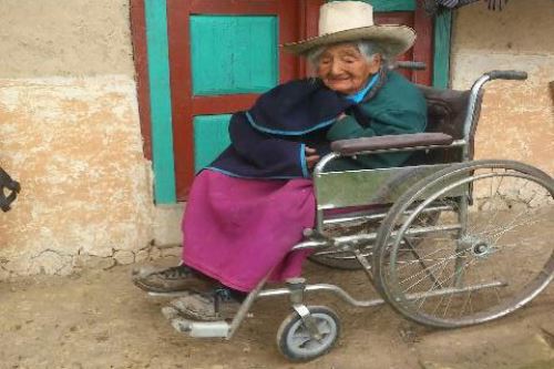 La supercentenaria María Barboza asegura que su longevidad se debe a los alimentos sancochados, como maíz, trigo, frejoles, camotes, yuca, papa, que consume a diario.