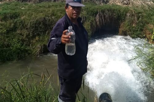 Incremento del caudal del río Pisco provocó la rotura de una tubería principal en Pisco.