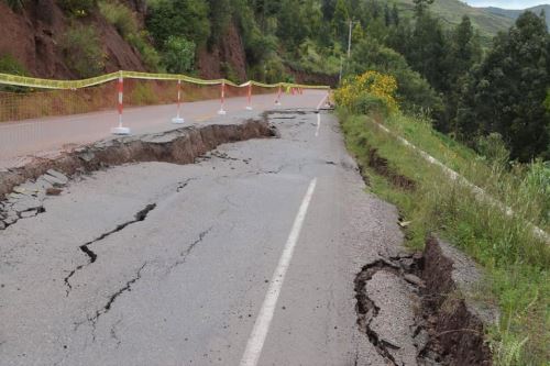 El cierre de la carretera Cusco-Valle Sagrado será hasta el 6 de abril.