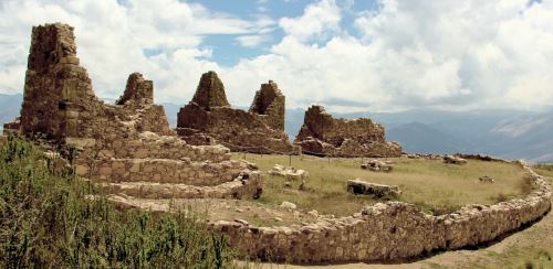 Marcahuamachuco es un importante sitio arqueológico ubicado en la sierra de La Libertad.