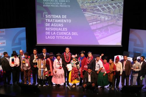 La ceremonia de adjudicación del proyecto PTAR Titicaca se desarrolló en el Teatro Auditorio Mario Vargas Llosa de la Biblioteca Nacional del Perú.