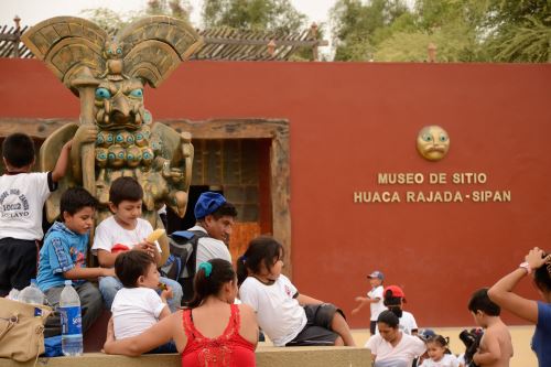 Grandes y chicos tienen la oportunidad de acercarse a su patrimonio, gracias a la iniciativa Museos Abiertos del Ministerio de Cultura.