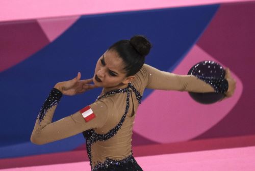 Carla Corminoeuf (Perú)