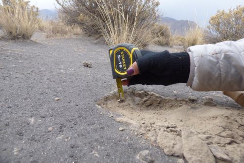 Especialistas del Observatorio Vulcanológico del Ingemmet colectarán muestras de fuentes termales y de suelo en Ubinas.