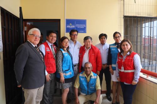 El director ejecutivo de la ARCC, Nelson Chui, inauguró la oficina de la Unidad Funcional de Reconstrucción con Cambios, en la sede del Gobiernoi Regional de Áncash.