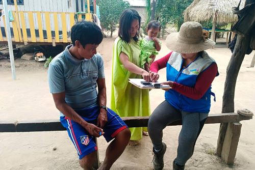 El Programa Nacional Cuna Más inició la atención a 262 familias de las comunidades que comprenden la Central Asháninka del Río Ene.