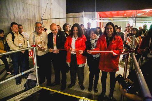 La inauguración del Pabellón Bicentenario Perú 2021 estuvo a cargo de la ministra Fabiola Muñoz; el jefe del Sernanp y y la directora ejecutiva del Proyecto Especial Bicentenario de la Independencia del Perú.