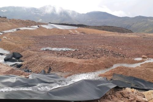 El alcalde del distrito de Haquira (Apurímac), Gonzalo Velásquez,hizo una denuncia ambiental contra la empresa minera Anabi S.A.C.