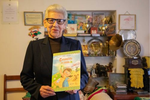 La maestra ancashina Violeta Ardiles se ha dedicado a escribir y a publicar libros de poesía infantil.