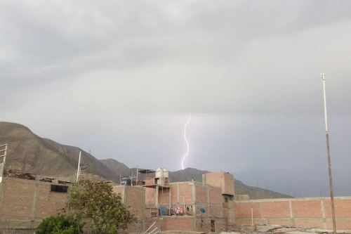 El COER Áncash reportó que un hombre murió hoy producto de las lluvias intensas acompañadas de descargas eléctricas.