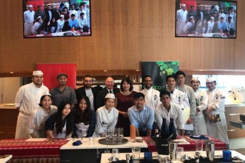 Diversos bares de la ciudad de Bangkok, Tailandia, celebraron el Día del Pisco Sour.