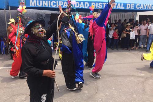 La municipalidad de Cayma impulsa la declaratoria del Carnaval Loncco Caymeño como Patrimonio Cultural de la Nación.